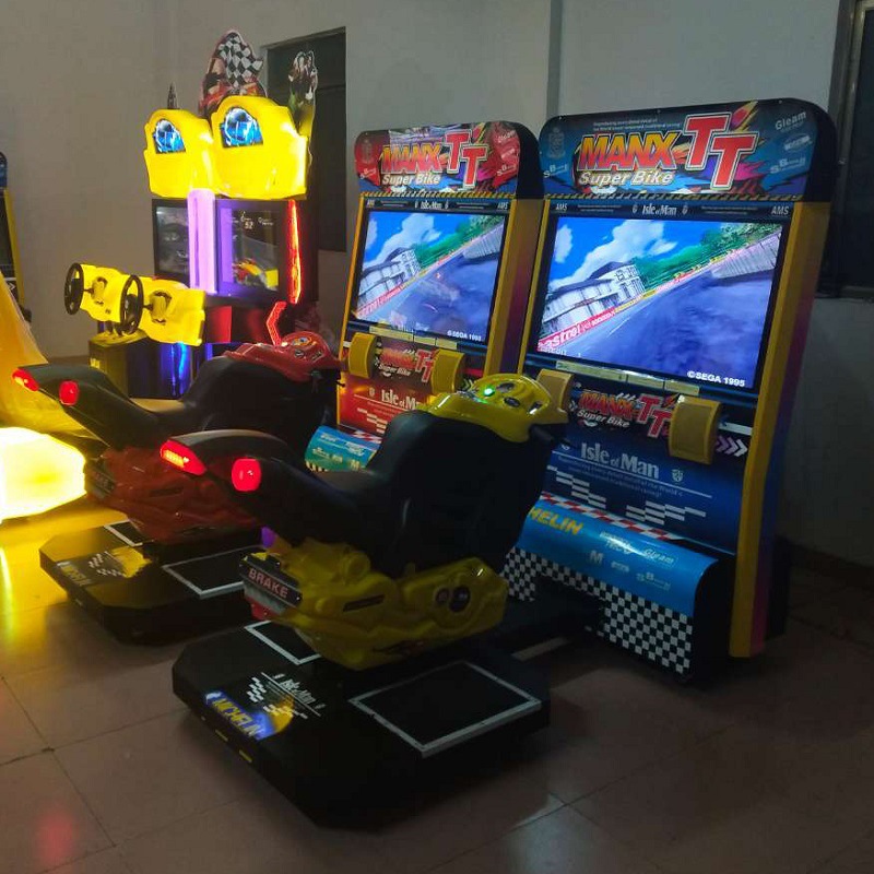 Muntbediende rijsimulator, coo - Racing Arcade Cabinet recensie en prijs